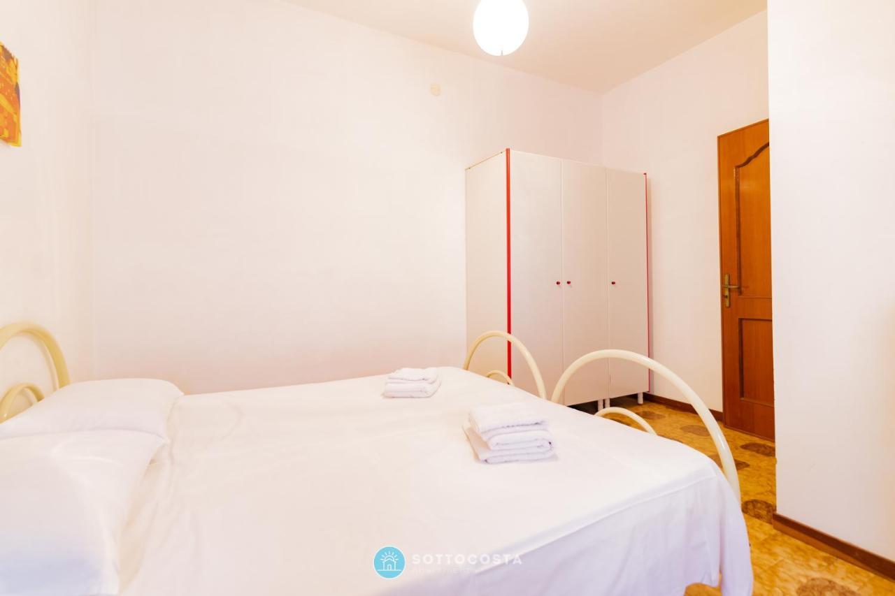 Moon & Sun Flat - Sant'Isidoro Apartment Sant Isidoro  Exterior photo
